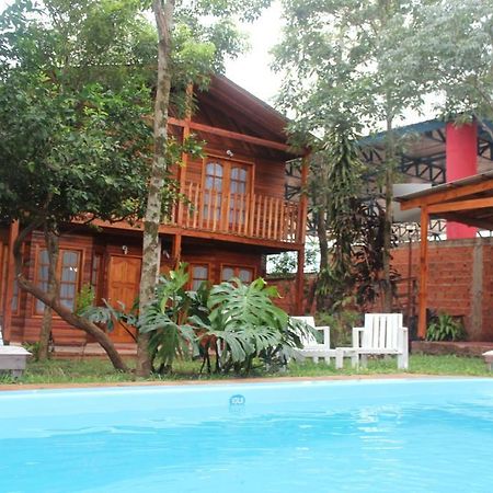 Cabanas El Pindo Villa Puerto Iguazu Exterior photo
